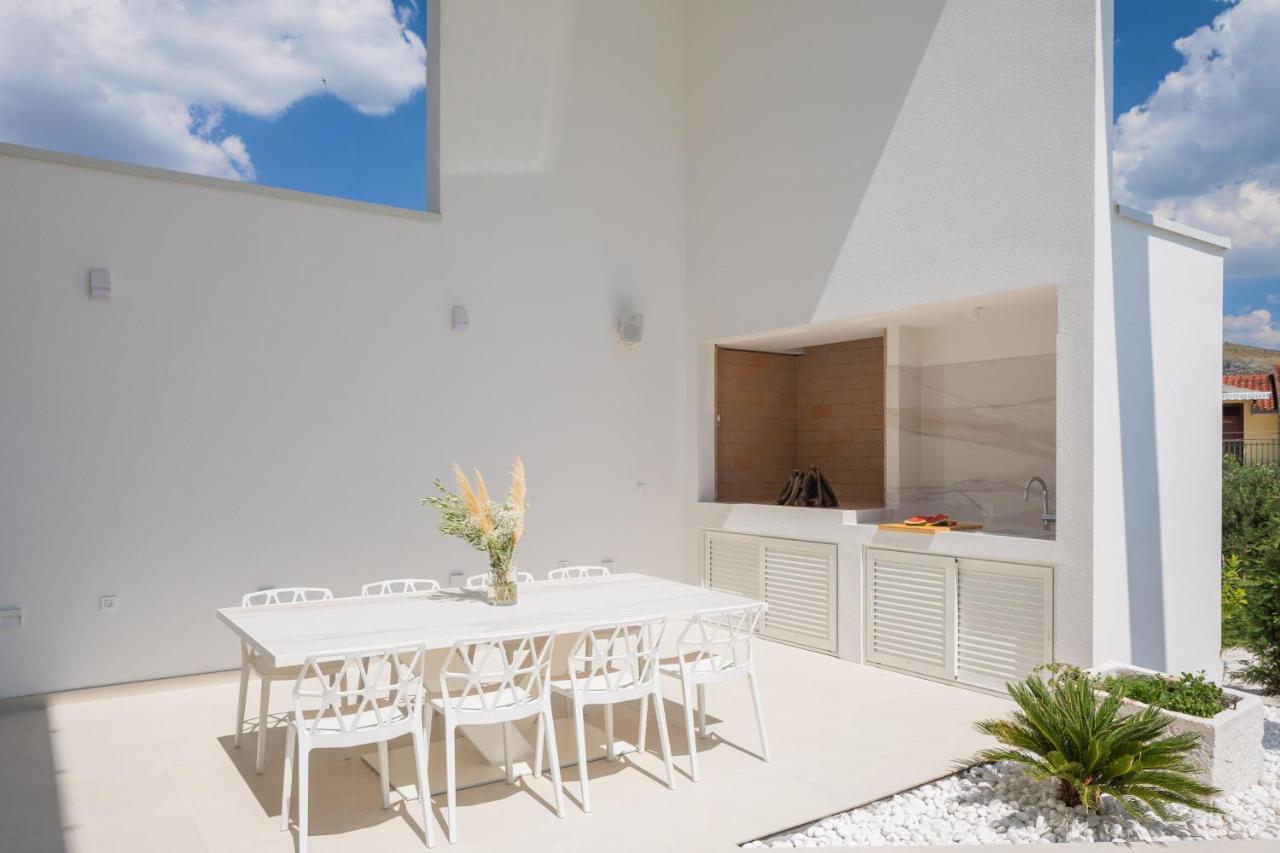 Villa Biancomar Трогир Екстериор снимка